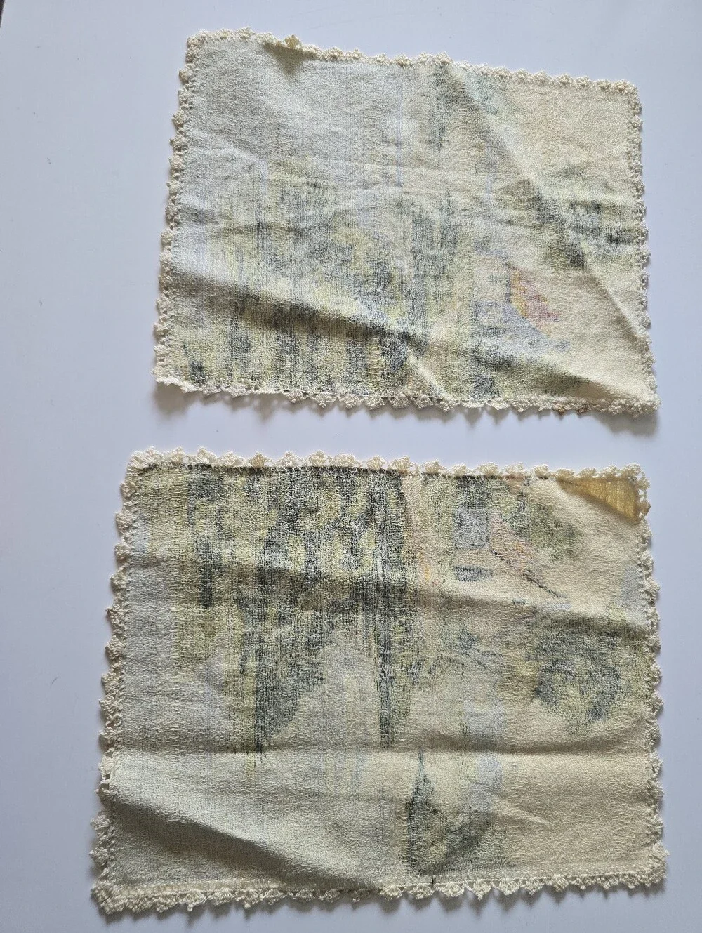 Vntg Scenic Cottage Print Linen Coasters Set of 2